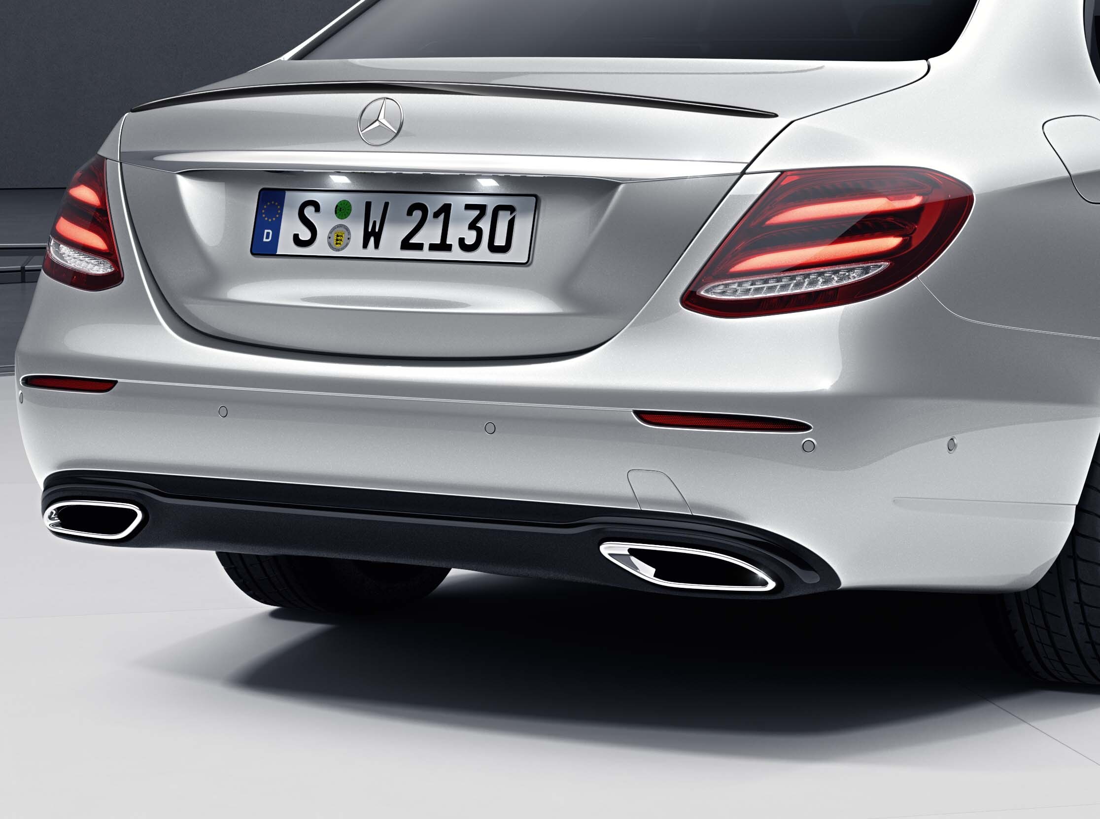 Rear spoiler - Polyurethane, black, painted