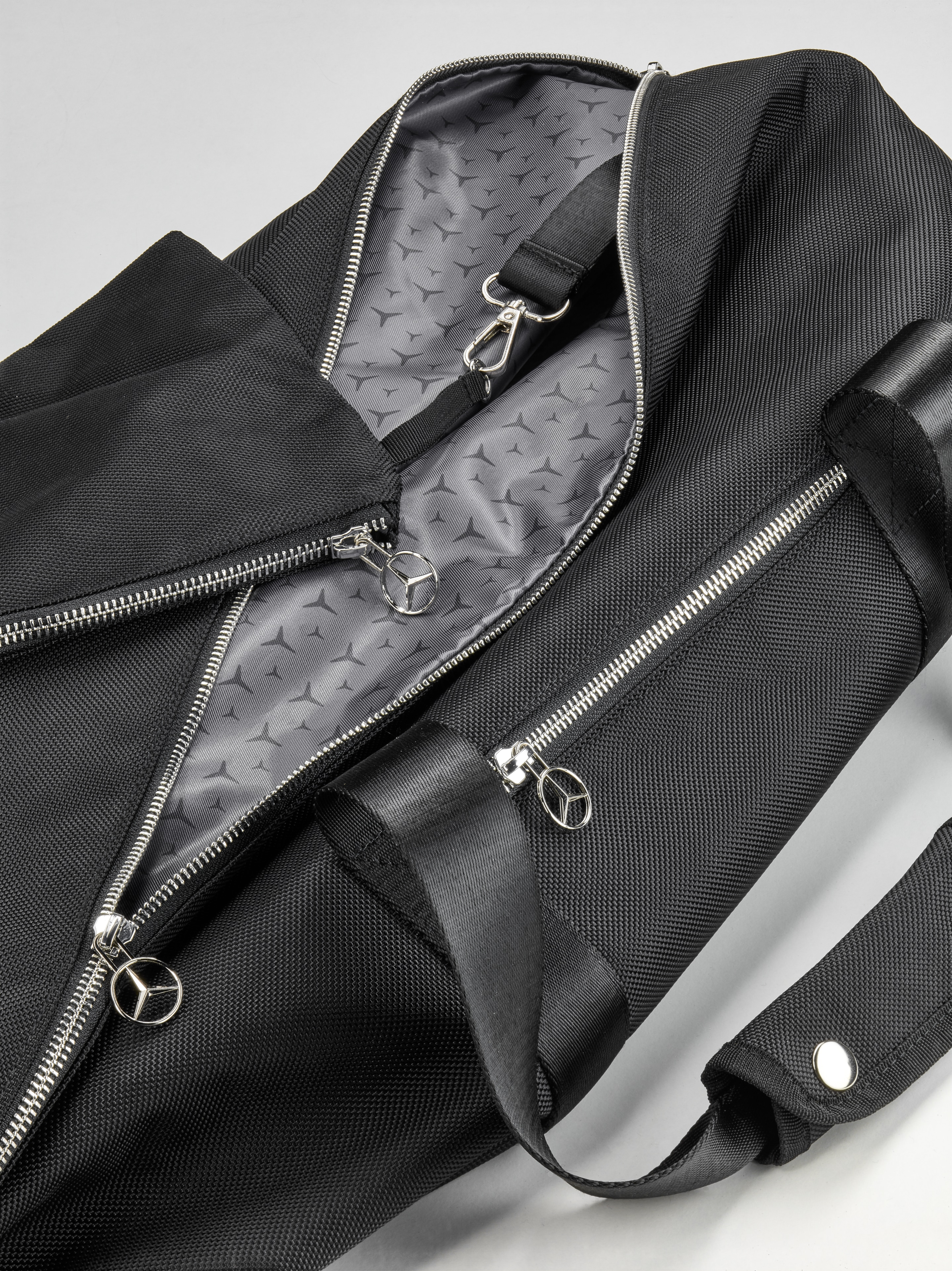 Weekend bag - black, Polyamide (recycled) / Polyester (recycled), 35 l