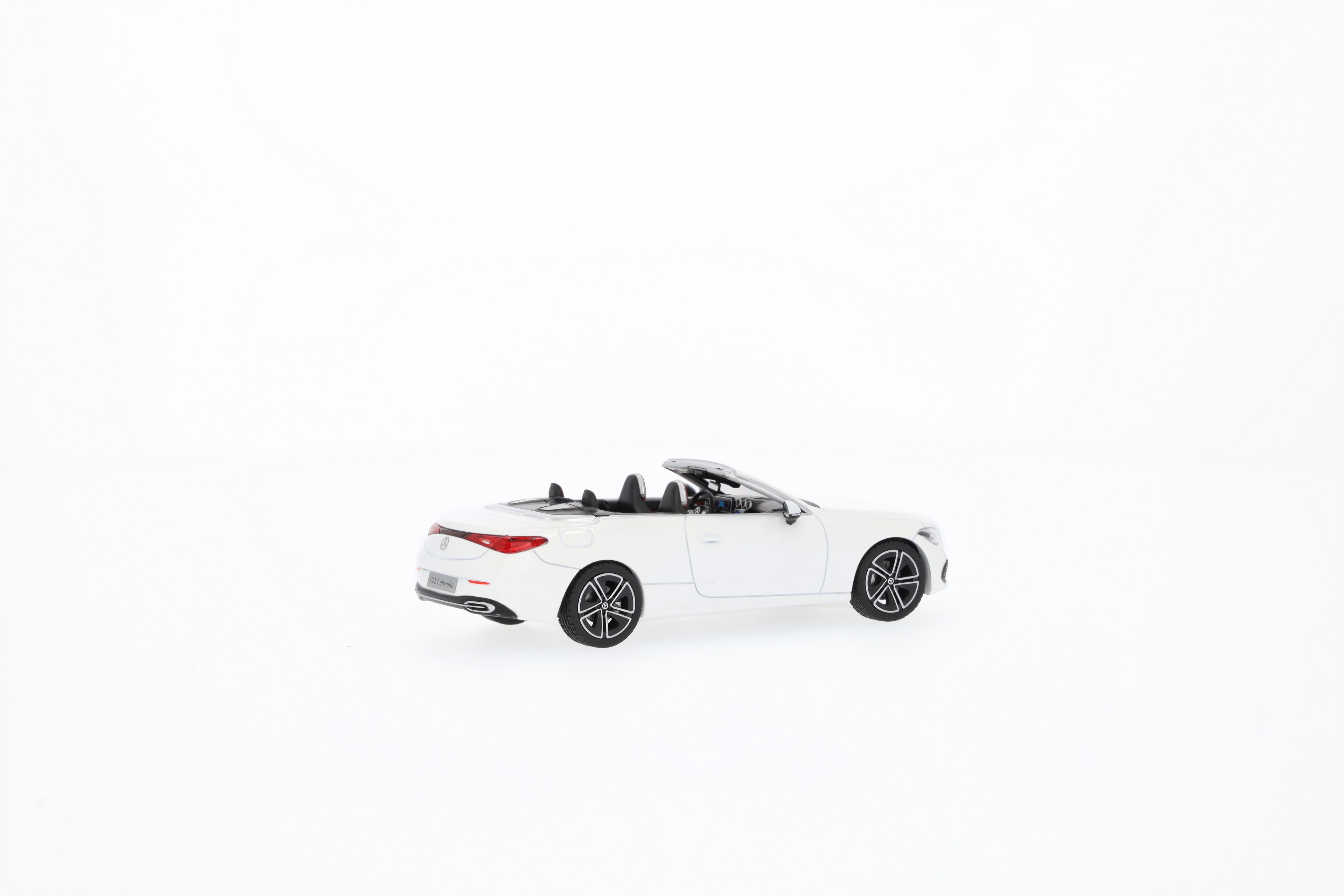 CLE cabriolet, AVANTGARDE, A236 - MANUFAKTUR opalite white bright, Norev, 1:43