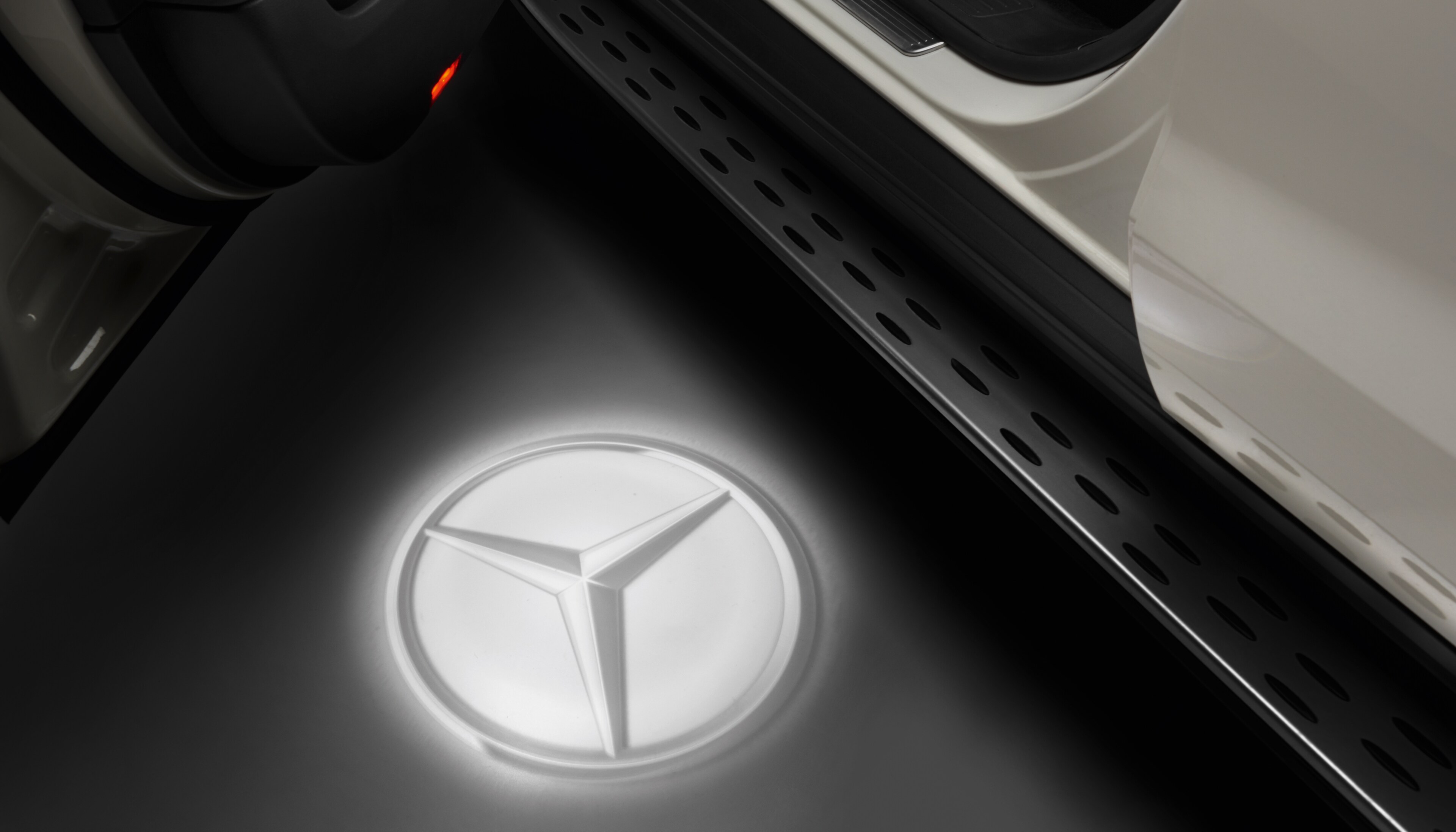 LED logo projector, Mercedes star - 1 set