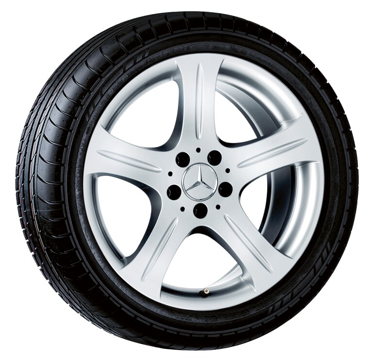 5-spoke wheel, 45.7 cm (18-inch)