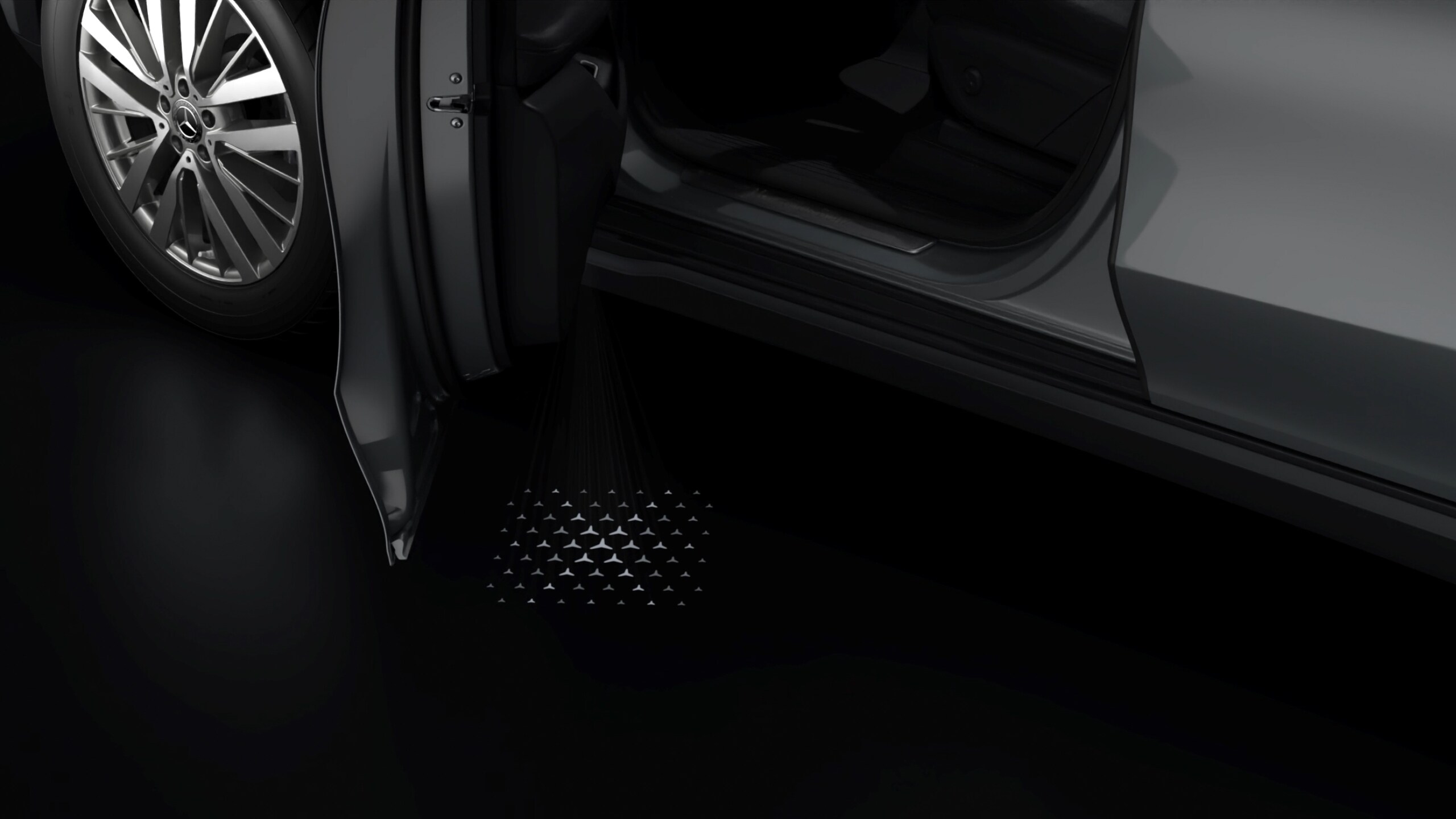 LCD projector, with animated Mercedes-Benz pattern - 1 set